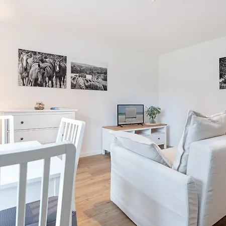 Apartment Dorfstrasse 24 Henne *