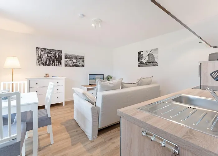 Dorfstrasse 24 Henne * Grebin