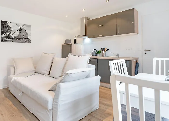 Dorfstrasse 24 Henne Daire Grebin