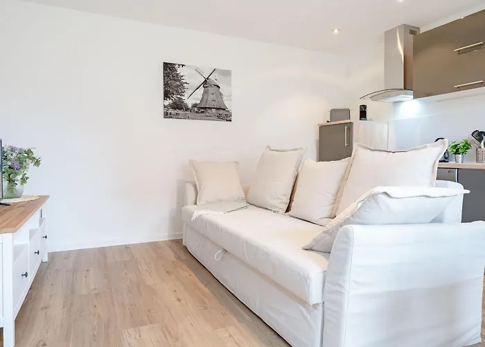 Dorfstrasse 24 Henne *