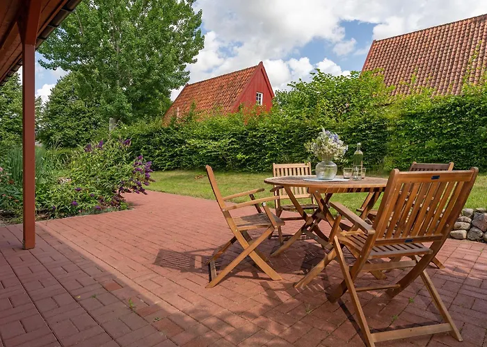 Dorfstrasse 24 Henne Daire *